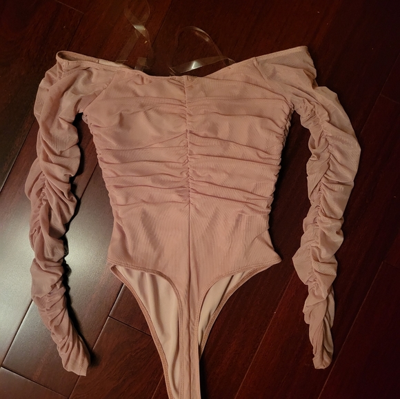 Nwt A Hot Mesh Mauve Bodysuit - Picture 9 of 11